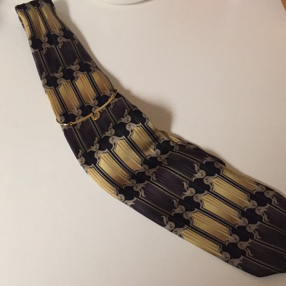 Giorgio Brutini tie